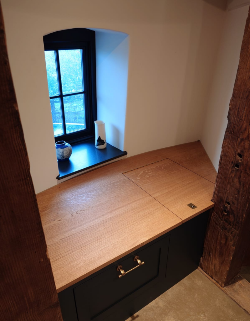 European oak curved seating top with hidden storage