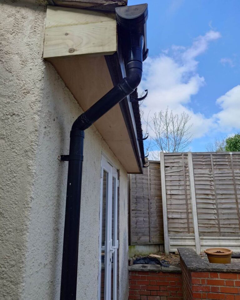 Bespoke timber fascia boards fitted to roofline
